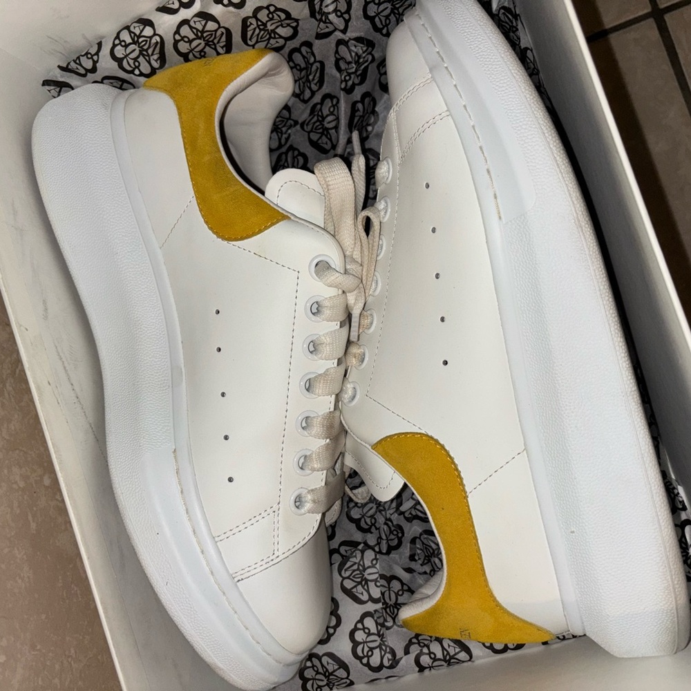 Alexander McQueen Sneakers